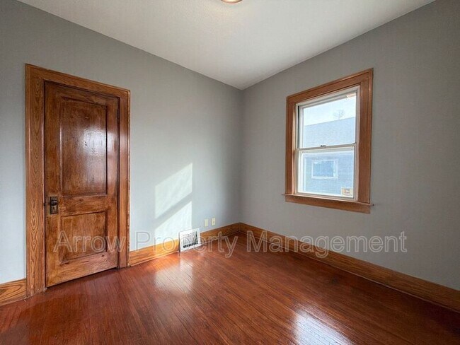 Foto del edificio - 5318 Stockwell St