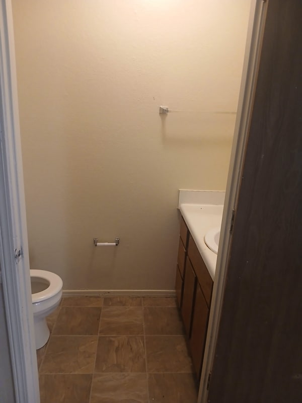 Building Photo - 4301 Yorkshire Dr