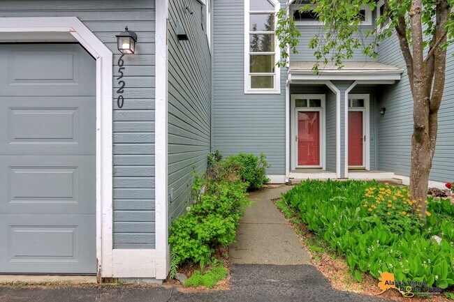 Building Photo - Whimsical & Enchanting Home for Rent in Ea...