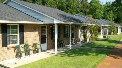 Primary Photo - Walnut Village Apartments