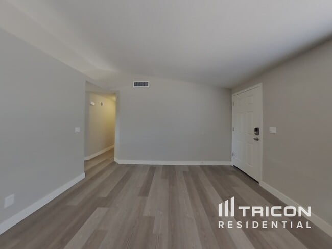 Foto del edificio - 11509 E Vine Ave