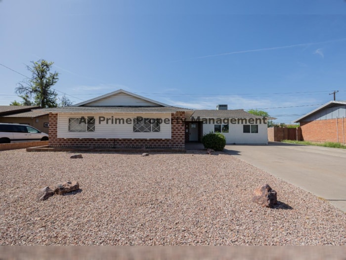Primary Photo - 4013 W OCOTILLO RD, PHOENIX AZ