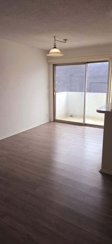 Foto del edificio - 458 Hayworth Ave