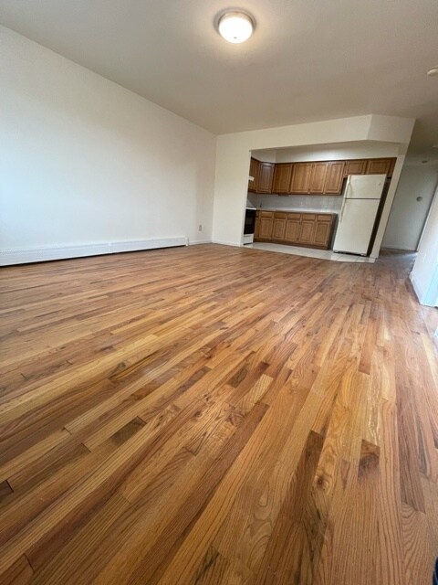 LIVING AND KITCHEN - 6678 69th St