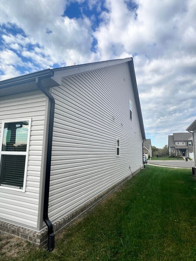 Foto del edificio - 312 Traywick Pl