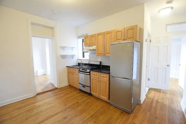 Building Photo - 75 Orchard Street