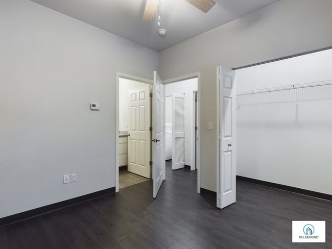 Foto del edificio - 2416 Homestead Dr