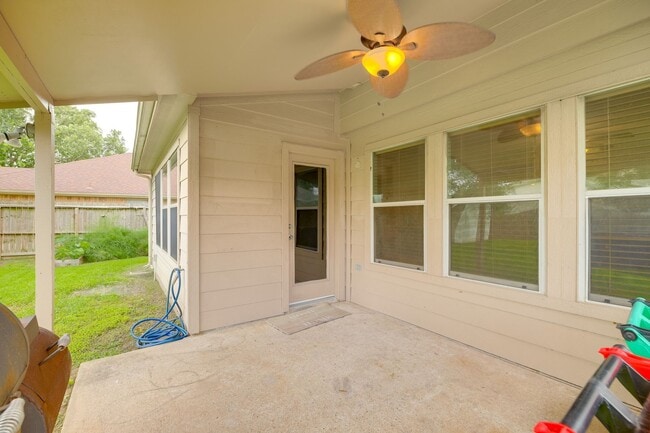 Building Photo - 8019 Berkely Ct