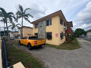 Building Photo - 47 NW 47th Ave
