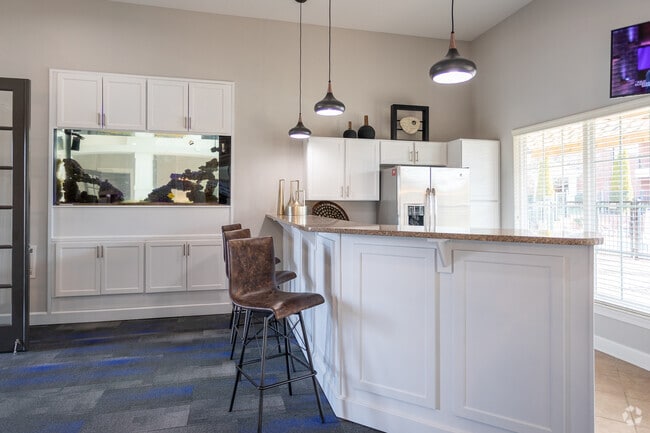 Resident Lounge - The Vive at Kellswater