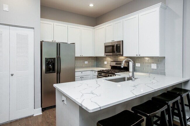 Foto del edificio - 922 N Crosby St