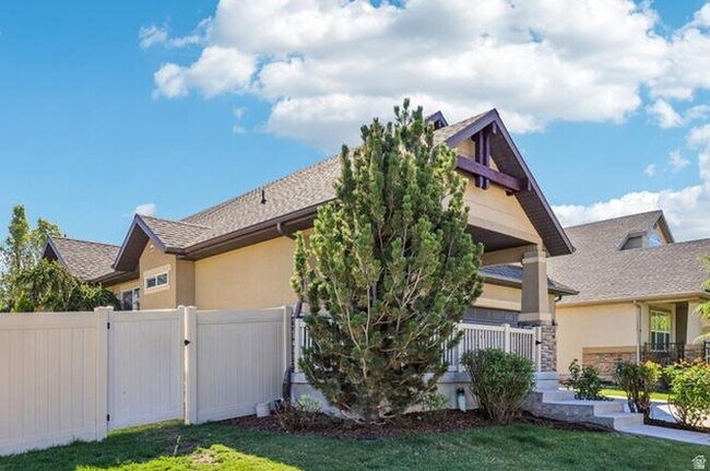Building Photo - 9239 Brighton View Dr