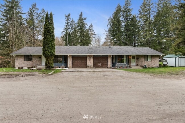 Building Photo - 15808 122nd Ave NW