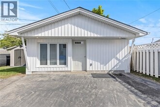 Building Photo - 362 Gatfield Ave