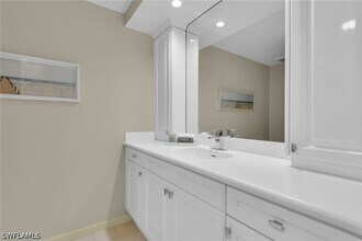 Building Photo - 9811 Gulf Shore Dr