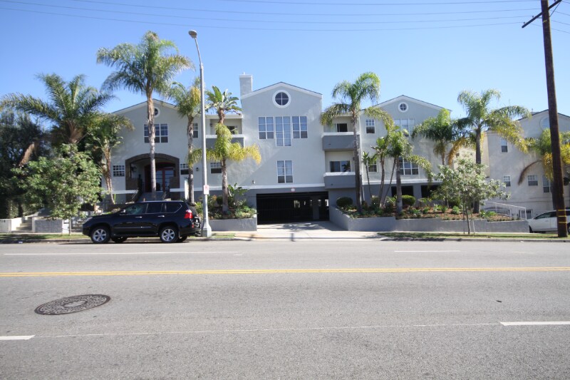 Foto principal - 3722 Sawtelle Blvd