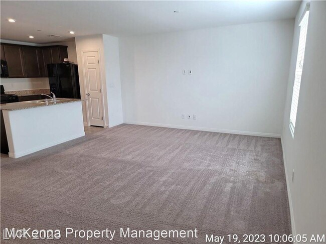 Building Photo - 3 br, 2 bath House - 4628 Dover Straight St