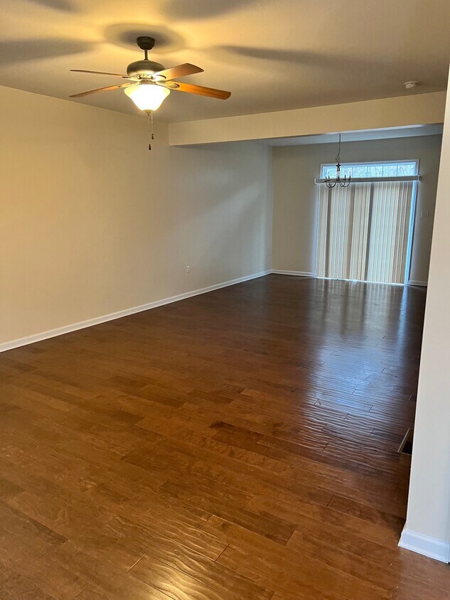 813 Berne Ct, Hummelstown, PA 17036 Townhome Rentals in Hummelstown