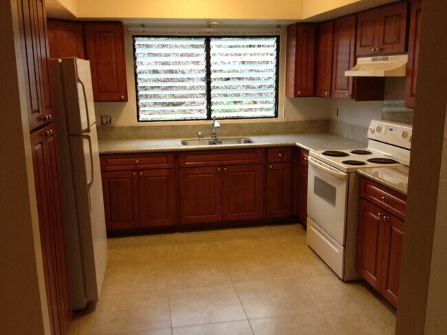 Kitchen - 1340 Ala Alii St