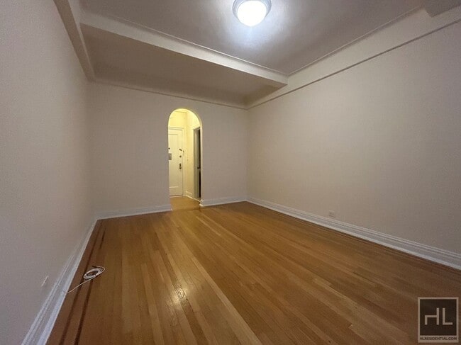 Building Photo - SECOND AVENUE