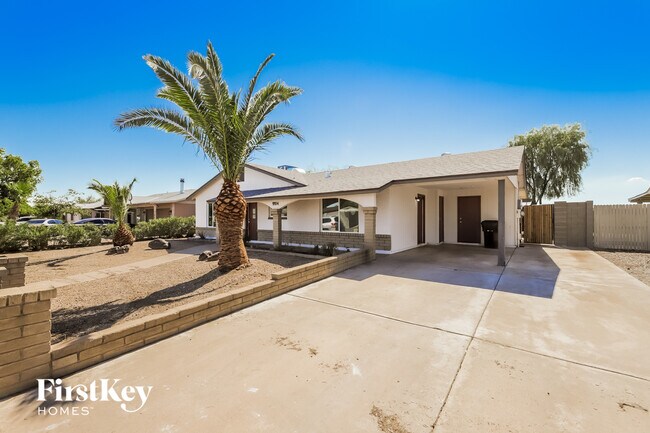 Foto del edificio - 9914 N 73rd Ave