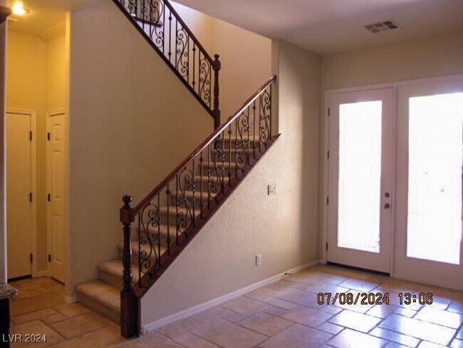 Building Photo - 9536 Bella Di Mora St