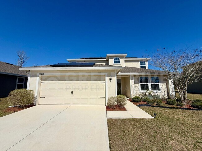 Foto del edificio - Room to Live, Space to Thrive! Stunning 6BR Home with Solar, Upgrades & Screened Lanai in Macclen...