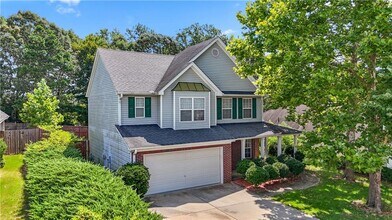 Building Photo - 3740 Crescent Walk Ln NE