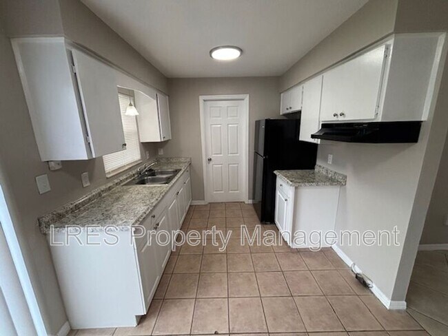 Photo - 2435 Chase Ave House