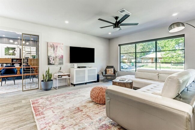 Photo - 2319 Lamonte Ln Apartment