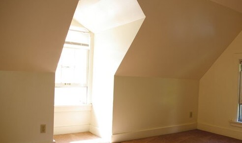 Building Photo - 104 W Gorham St