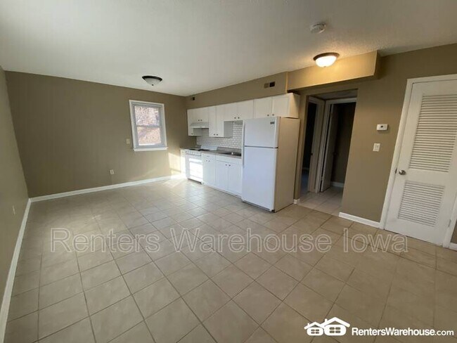 Foto del edificio - 229 College St