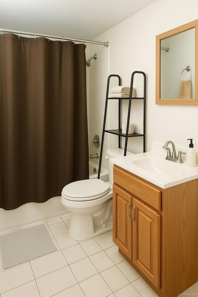 Foto del edificio - 10 Village Cir W