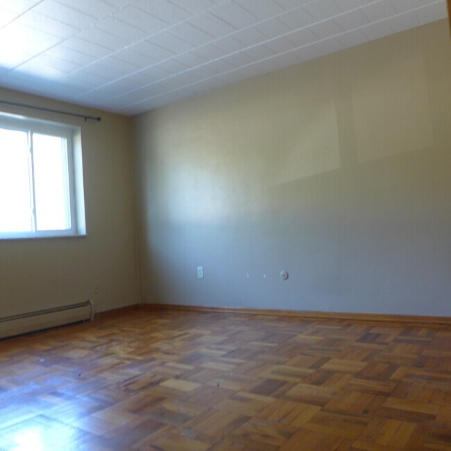 Foto del interior - OXFORD COURT APARTMENTS -- 054