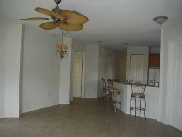 Foto del edificio - 906 Mariner Bay Blvd