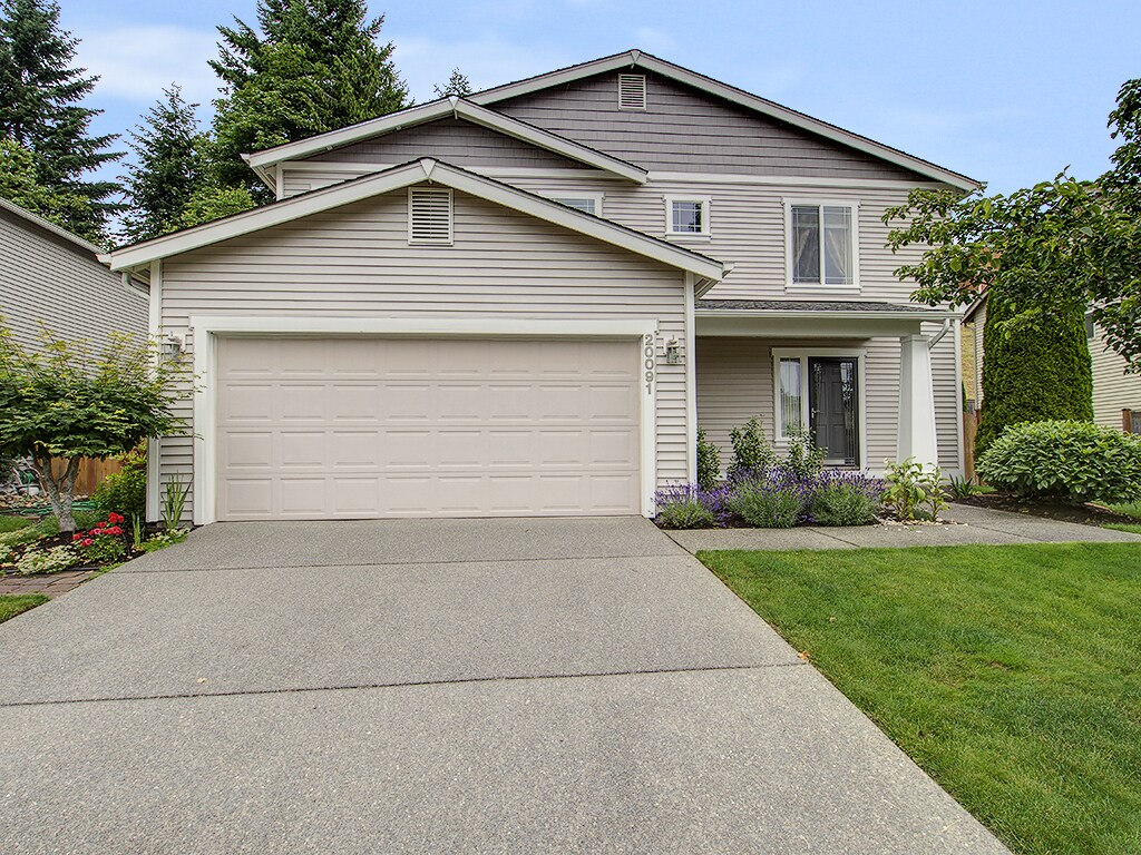 Primary Photo - Bright and Sunny Two Story Monroe Three Be...
