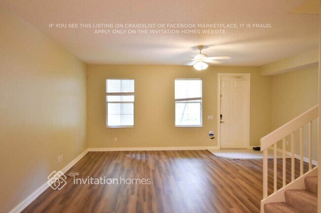 Foto del edificio - 3199 E Community Dr
