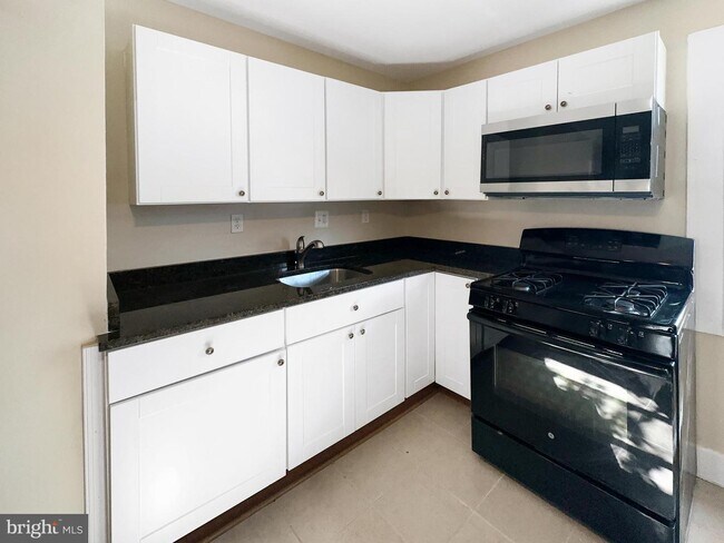 Foto del edificio - 856 N Franklintown Rd