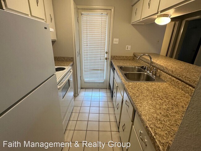 Building Photo - 2 br, 2 bath House - 6744 Quail Hollow Ct #2