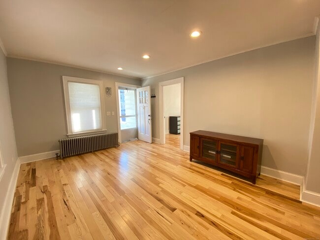 Foto del edificio - 143 Calhoun St