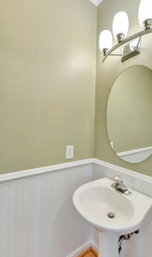 Foto principal - 1310 River Chase Ln