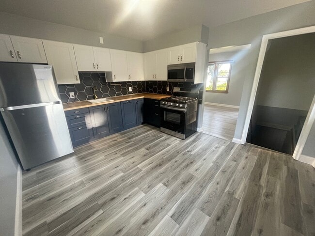 Building Photo - 2031 Shale Ln