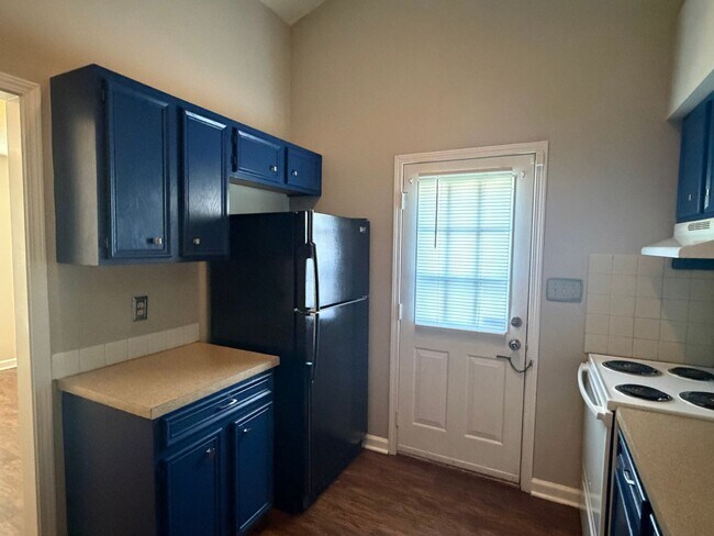 Foto del edificio - 1724 Carriage Cove Ln