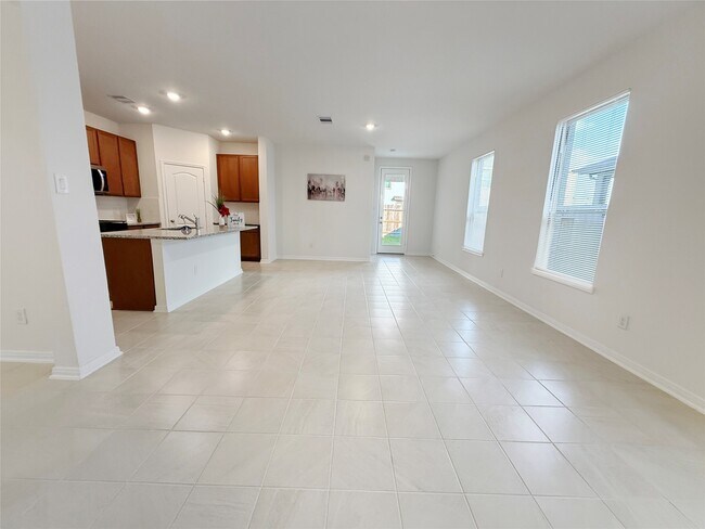 Foto del edificio - 2809 Cordova Hl Dr