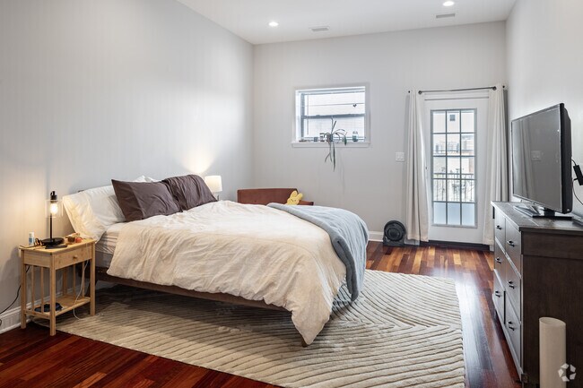 3 habitaciones, 2 baños - 1400 pies cuadrados - Dormitorio principal - 3341-3343 N CLARK CONDOMINIUM ASSOCIATION