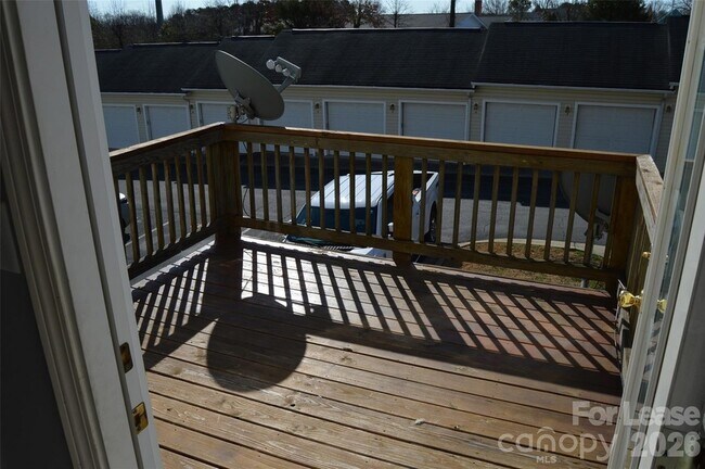 Foto del edificio - 110 Steam Engine Dr