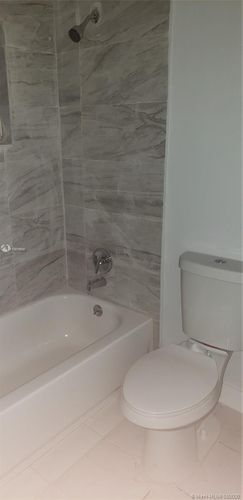 Foto del edificio - 2442 Garfield St