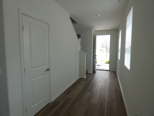 Foto del edificio - *Available NOW  in Whittier!*