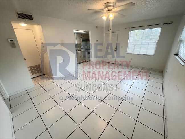 Foto del edificio - 2421 8th St