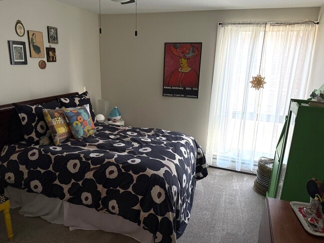 Building Photo - 2629 W 43rd